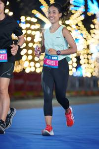 BIB: 1619, 104
                            <button type="button" onclick="openModal(19772967)" class="btn btn-primary btn-sm float-right btn-popup" data-toggle="modal" data-target=".modal-high-quality">
                        <i class="fas fa-shopping-cart"></i> Add to Cart
                    </button>
                                            <button type="button" onclick="isThisMe(19772967, true)" class="btn btn-success btn-sm float-right btn-popup btn-isme hidden" data-toggle="tooltip" data-placement="bottom" title="นี่คือรูปของคุณใช่ไหม คลิกที่นี่เพื่อเอาเข้าอัลบั้ม">
                        <i class="fas fa-plus"></i> Add to album
                    </button>
                    <button type="button" onclick="isThisMe(19772967, false)" class="btn btn-warning btn-sm float-right btn-popup btn-isnotme hidden">
                        <i class="fas fa-ban"></i> Remove from album
                    </button>